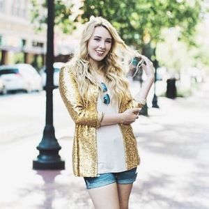 Meet your Posher, Madelyn